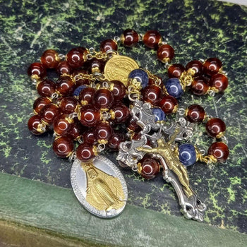 CHAPELET GRENAT TRANSLUCIDE ET SAPHIR 