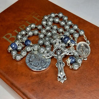 CHAPELET ARGENT MASSIF / SAPHIR 