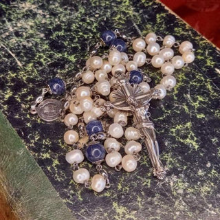 IRREGULAR CULTURED PEARL AND SAPPHIRE ROSARY THE MARGARITA