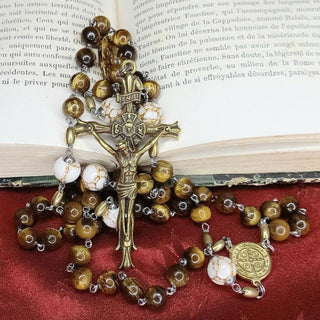 CHAPELET EN ŒIL DE TIGRE ET HOWLITE HOWLITE LE TIGRALBA