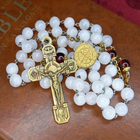 CHAPELET LAURENÇON en Jade Blanc et Grenat Translucide 