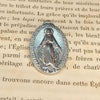 MÉDAILLE MIRACULEUSE EN ACIER INOXYDABLE ARGENTÉ 30X20MM