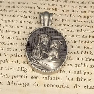 MÉDAILLE ENFANT JÉSUS MARIE EN ÉTAIN